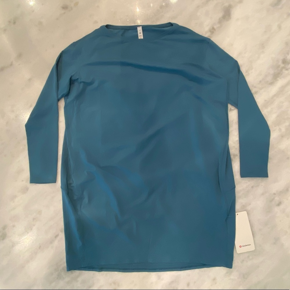 NEW Lululemon Back in Action LS Dress Size 6